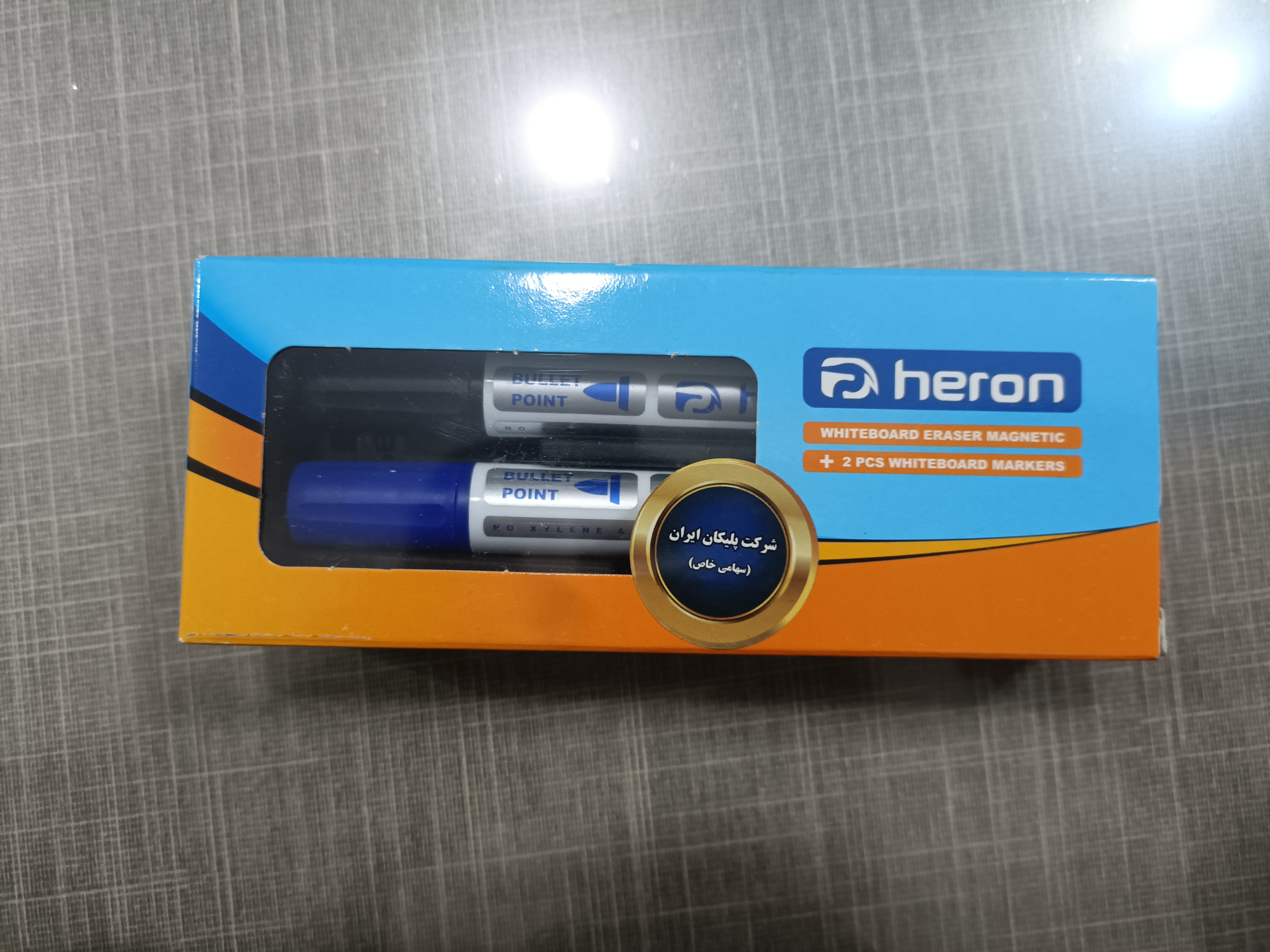 تخته پاک کن با 2 ماژیک وایت برد