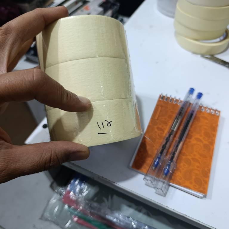 چسب کاغذی ۱۶ یارد ۴ سانت